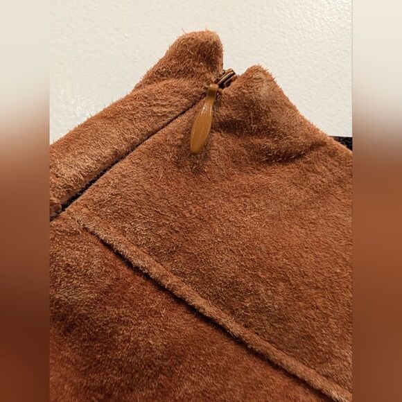 Justin Taylor Genuine Suede Mini Skirt Light Academia Size 3/4 - Picture 6 of 6